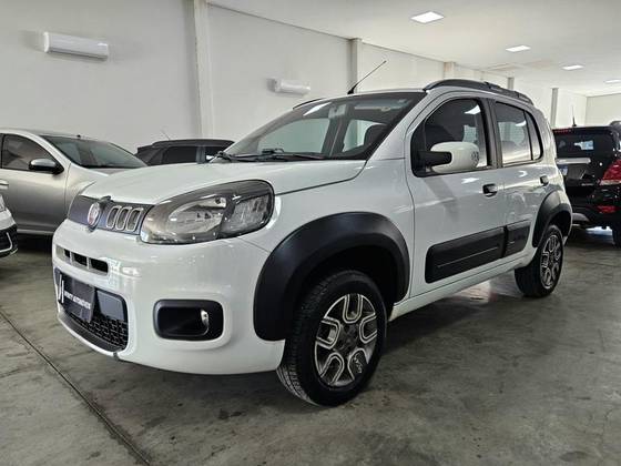 FIAT UNO 1.0 EVO WAY 8V FLEX 4P MANUAL FIAT UNO 1.0 EVO WAY 8V FLEX 4P MANUAL